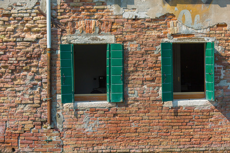 Beautiful venetian windows of a typical Venetian house, Italyのeditorial素材