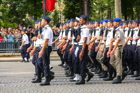 PARIS, FRANCE - JULY 14, 2014: Military parade (Defile) during the ceremonial of french national day, Champs Elysee avenue.のeditorial素材