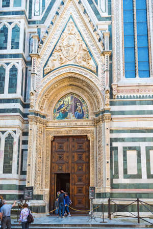 The entrance to the Cattedrale di Santa Maria del Fiore in Florenceの写真素材