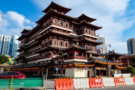 Singapore - July 28, 2019 - The Merlion Statue fountain with the City Skyline, Marina Bay, And other tourist attractions in Singapore.のeditorial素材