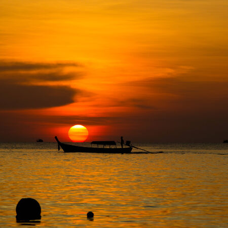 Beautiful sunset above the seaの写真素材