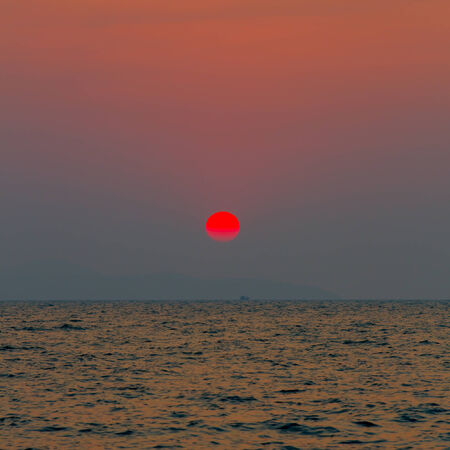 Beautiful sunset above the seaの写真素材