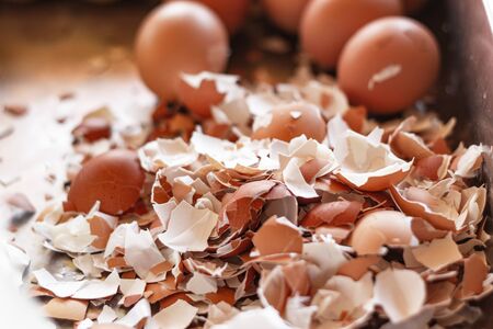 close up the large number of egg shells, chicken eggs are food for eatingの写真素材