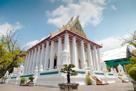 Wat Chaloem Phrakiat Worawihan Temple , Nontaburi , Thailandの写真素材