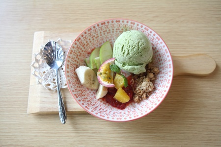 Green tea ice cream with fruitの写真素材