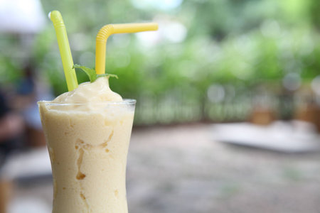 mango frappe juice