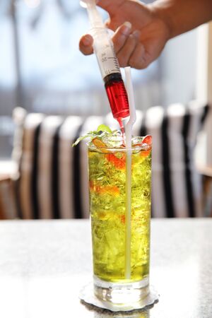 berry cocktail sparking with lime