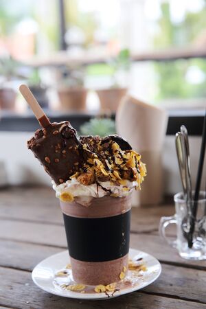 chocolate frappe with ice cream
