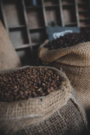 Coffee beans in vintage bagの写真素材