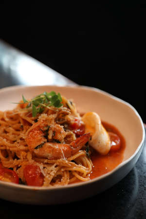spaghetti pomodoro with sea food