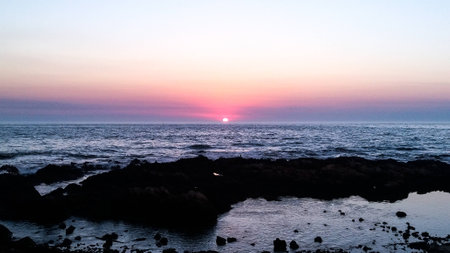Purple sunsetの写真素材