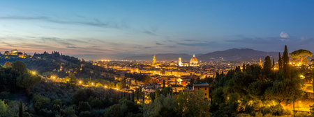 Evening panorama of Florence old town and Cathedral with the Brunelleschi Domeの写真素材