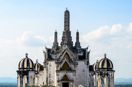 White pagoda in Phra Nakhon Khiri Historical Park in Petchaburi, Thailandのeditorial素材