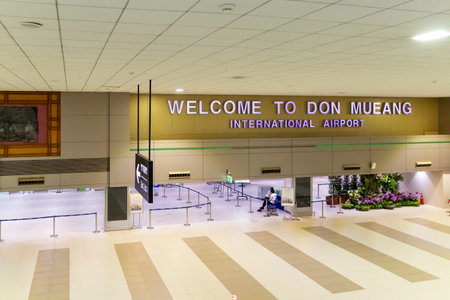 Bangkok, Thailand - December, 2020: Passengers at Main Hall at Don Mueang International Airport New Terminal 2.のeditorial素材