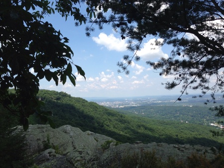 At rock city overlooking Chatanooga