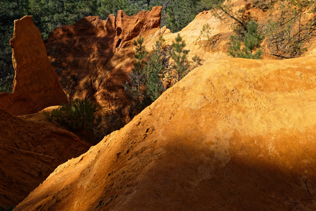Red rocks of Luberon Regional Park;