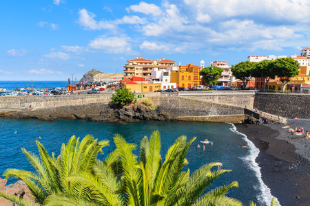 GARACHICO, TENERIFE ISLAND - NOV 15, 2015: a view of volcanic beach in Garachico town near Puerto de la Cruz, Tenerife, Canary Iのeditorial素材