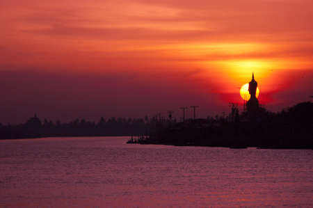 buddha in the dawn の写真素材