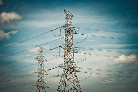 Dark noise vintage effect filter of Power Transmission Line