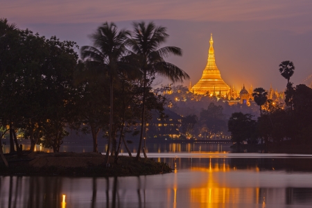 Shwedagon Pagoda in twilight  Yangon, Myanmar  Burma の写真素材
