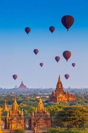 temples in Bagan, Myanmar の写真素材