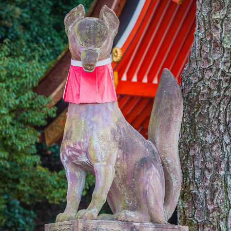 Kitsune sculpture at Fushimi Inari-taisha shrine in Kyotoの写真素材