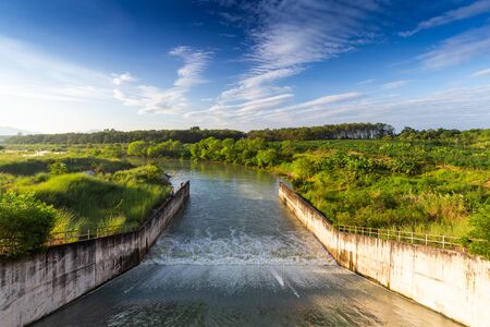 Klong Yai Reservoir, Big Overflow pot of reservoir, weir and water hyacinth, Rayong Province ,Thailandの写真素材