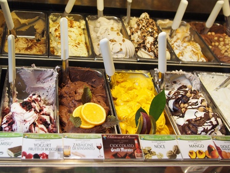 San Gimignano, Italy â October 10, 2010: Ice cream flavours in the world famous ice cream shop âGelateria di Piazzaâ at the central square in San Gimignano, which has won several international prizes, including the âIce Cream World Championshipâのeditorial素材