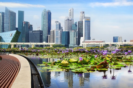 View of downtown Singapore from Marina Bay.のeditorial素材