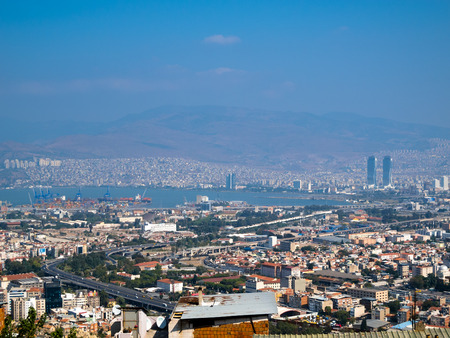 Birds eye view of the Izmir and Izmir Portのeditorial素材