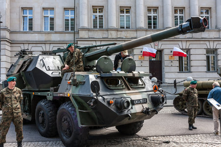 Gun howitzer Dana 152 artillery system