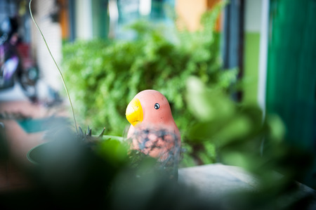An Bird statue in nature place .の写真素材