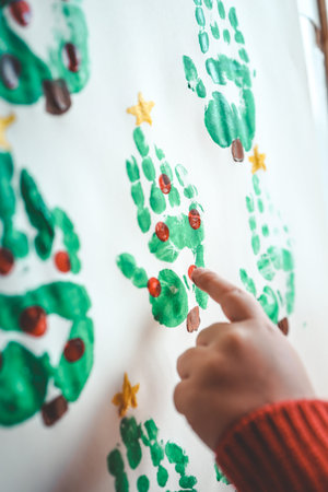 Baby Christmas activity idea, handprint on paper.