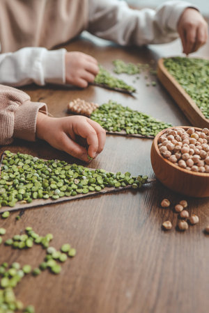 Idea for children's sensory creativity at home.