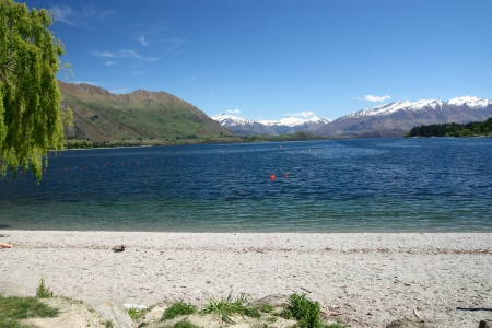 Lake Wanaka Beachの写真素材