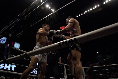 BANGKOK, THAILAND- SEPTEMBER 25: Unidentified players in Thai Fight : Muay Thai.World's Unrivalled Fight on September 25, 2011 at Thammasat University Convention Center in Bangkok, Thailand のeditorial素材