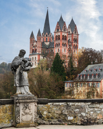 Cathedral of Limburg an der Lahn, Hesse, Germanyの写真素材