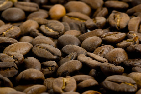Huddle of roasted coffee