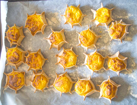 star-shaped sweets with excellent cream prepared with fresh eggs and ricottaの写真素材