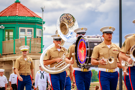 Portland, Oregon, USA - June 11, 2016: Third Marine Aircraft Wing Marching Band in the Grand Floral Parade during Portland Rose Festival 2016.のeditorial素材