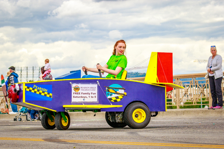 Portland, Oregon, USA - June 11, 2016: Pearson Field Education Center in the Grand Floral Parade during Portland Rose Festival 2016.のeditorial素材