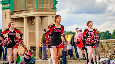 Portland, Oregon, USA - June 11, 2016: Oregon City High School Marching Band in the Grand Floral Parade during Portland Rose Festival 2016.のeditorial素材