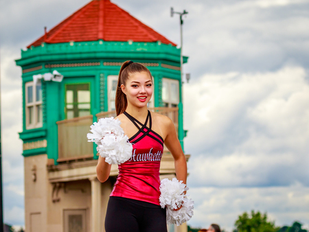 Portland, Oregon, USA - June 11, 2016: Southridge High School Hawkettes Dance Team in the Grand Floral Parade during Portland Rose Festival 2016.のeditorial素材