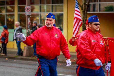 Portland, Oregon, USA - November 11, 2017: The annual Ross Hollywood Chapel Veterans Day Parade, in northeast Portland.のeditorial素材