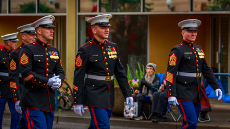 Portland, Oregon, USA - November 11, 2017: The annual Ross Hollywood Chapel Veterans Day Parade, in northeast Portland.のeditorial素材