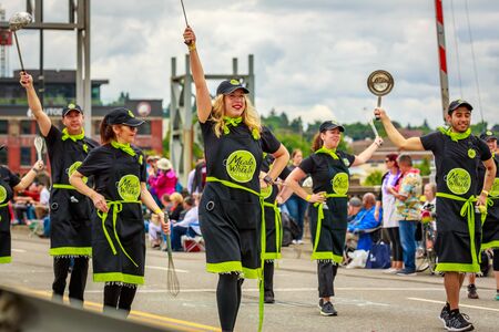 Portland, Oregon, USA - June 8, 2019: Meals on Wheels People in the Grand Floral Parade, during Portland Rose Festival 2019.のeditorial素材