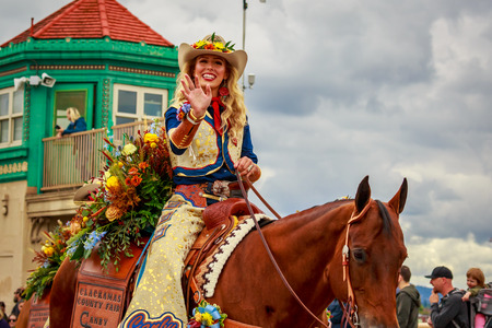 Portland, Oregon, USA - June 8, 2019:  in the Grand Floral Parade, during Portland Rose Festival 2019.のeditorial素材
