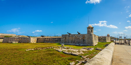 The Castillo de San Salvador de la Punta fort, Havana, Cubaのeditorial素材