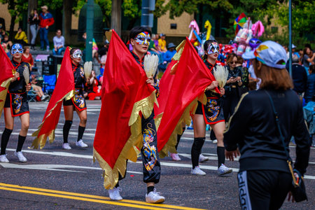 Portland, Oregon, USA - June 10, 2023: Shu-Te High School Marching Band in the Grand Floral Parade, during Portland Rose Festival 2023.のeditorial素材
