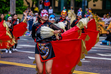 Portland, Oregon, USA - June 10, 2023: Shu-Te High School Marching Band in the Grand Floral Parade, during Portland Rose Festival 2023.のeditorial素材